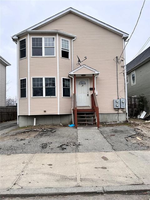 16 Diamond Street Providence RI 02907