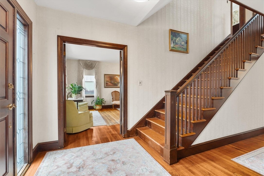24 Bel Air Drive