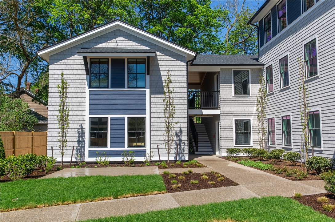 32 Exchange Street 101