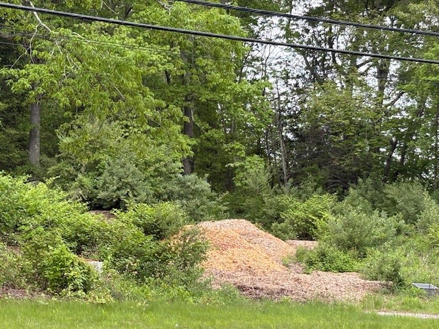 679 South County Trail
