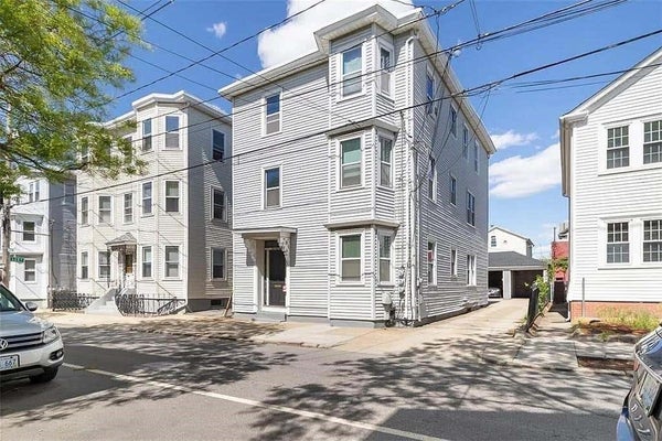 74 SUTTON ST # 3, PROVIDENCE, RI 02903 - Image 89bcfd7acb4ddc060ad1d52837bb73a5/1222904409