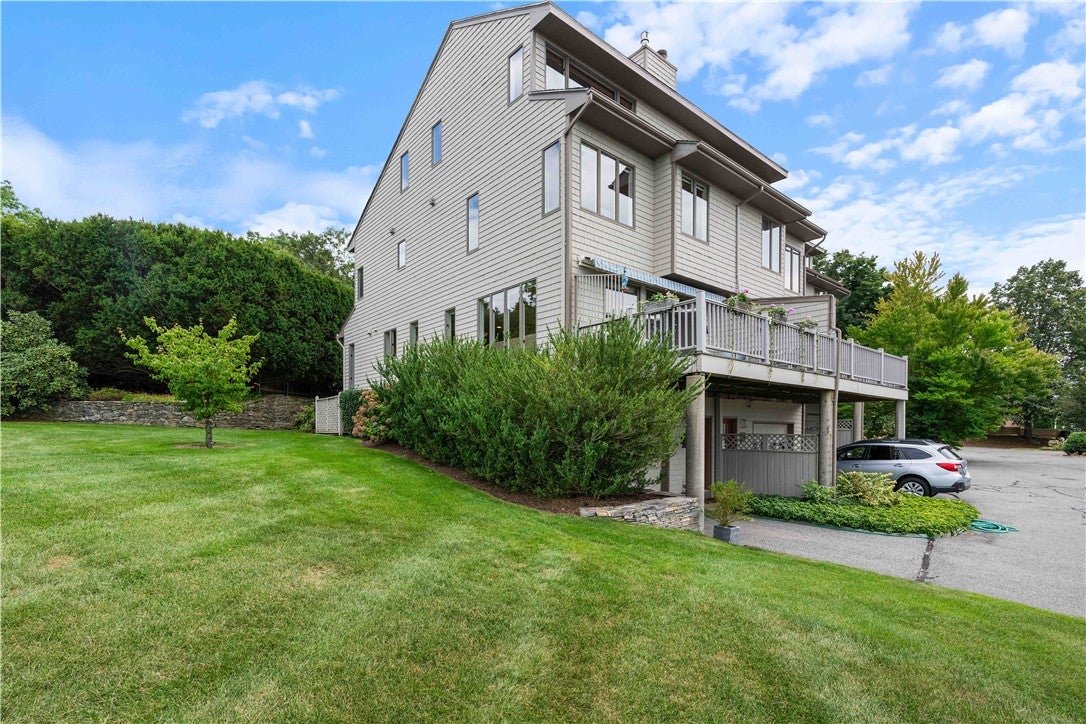 138 Windward Lane