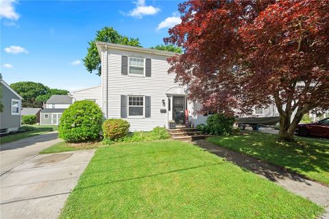 Single Family Residence in Cranston RI 63 Mauran Street.jpg