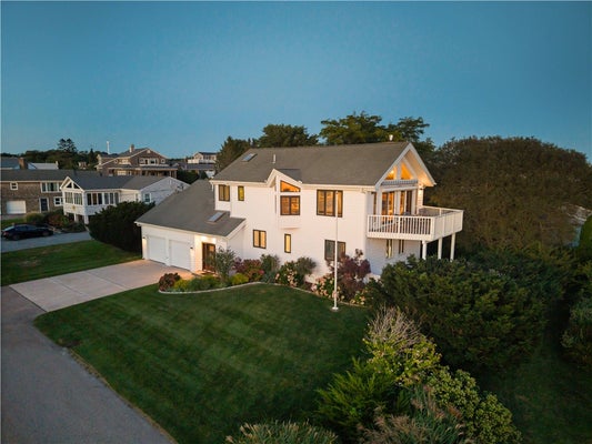16 LARCH AVE, NARRAGANSETT, RI 02882 - Image 8a00cabfb7f32a93bd27ab41b4703a96/1923407208