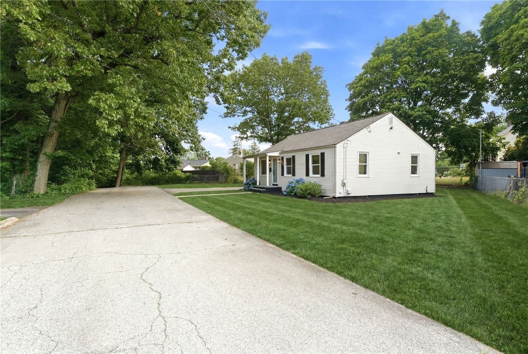 28 Plain Street