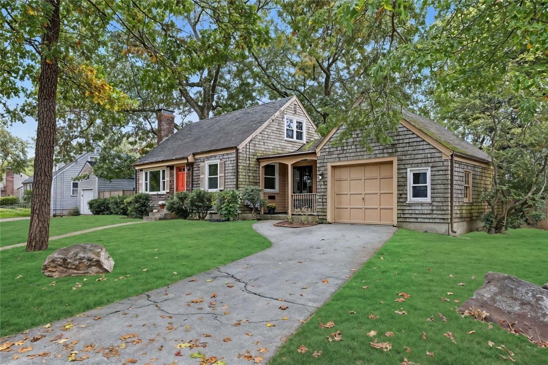 18 Pine Cone Drive