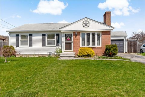 18 Vermont Avenue East Providence RI 02916