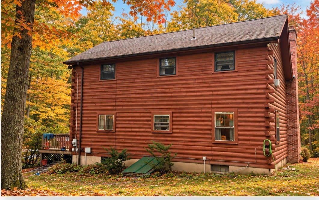 487 PLAIN MEETING HOUSE Road