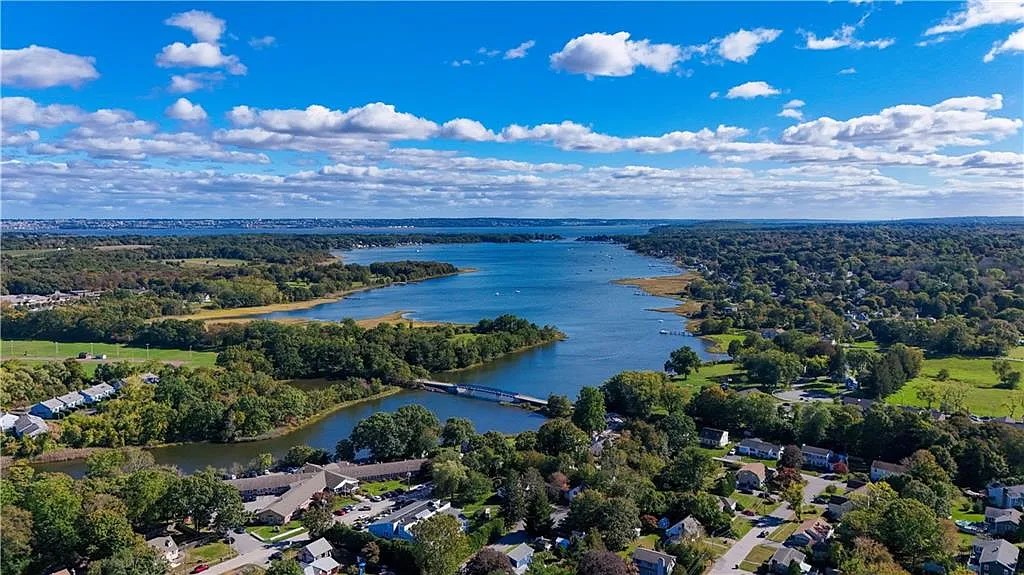 510 Child Street 303B