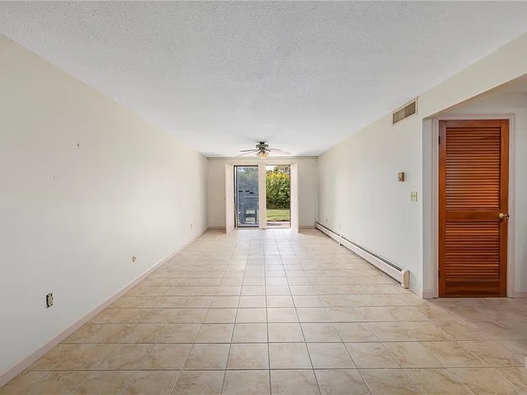 510 Child Street 303B