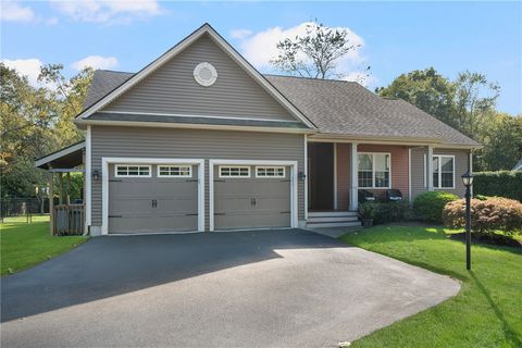 32 Woodmist Circle South Kingstown RI 02879