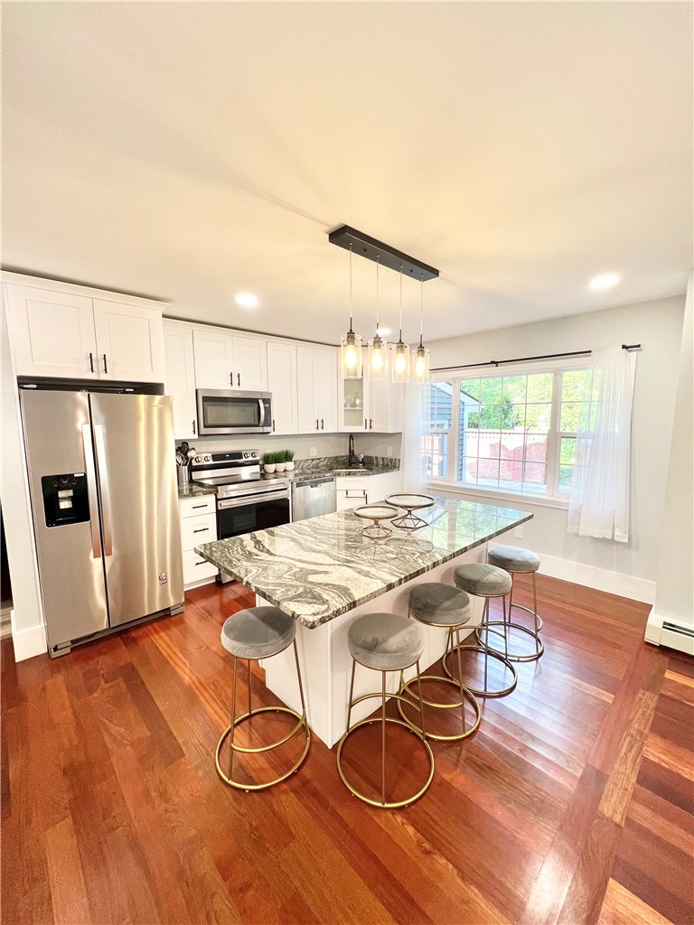 1375 Louisquisset Pike