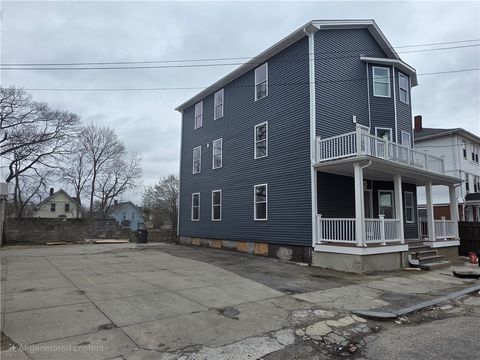11 Balcom Street Providence RI 02907