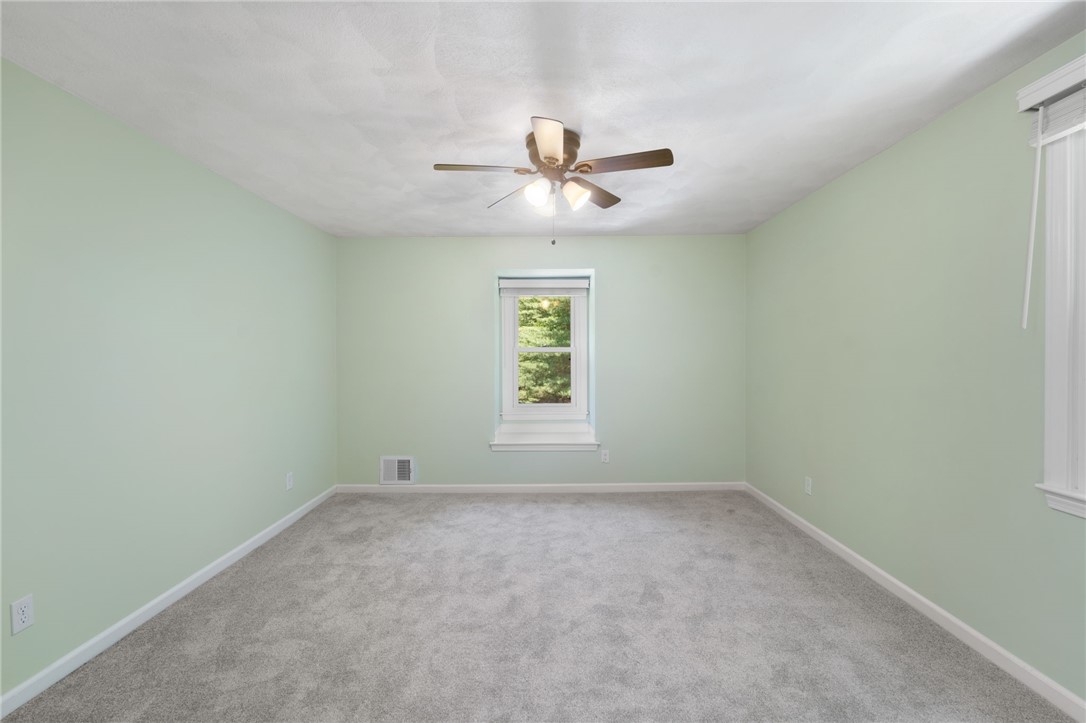 Richmond, Rhode Island 02892, United States, 3 Bedrooms Bedrooms, ,2 BathroomsBathrooms,Residential,Active,155595