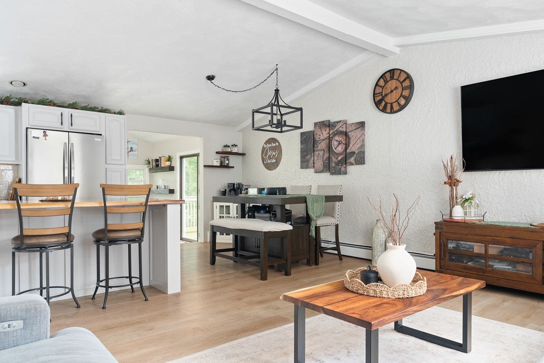 23 Woodcrest Drive