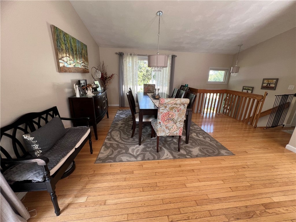 1089 Greenwich Avenue
