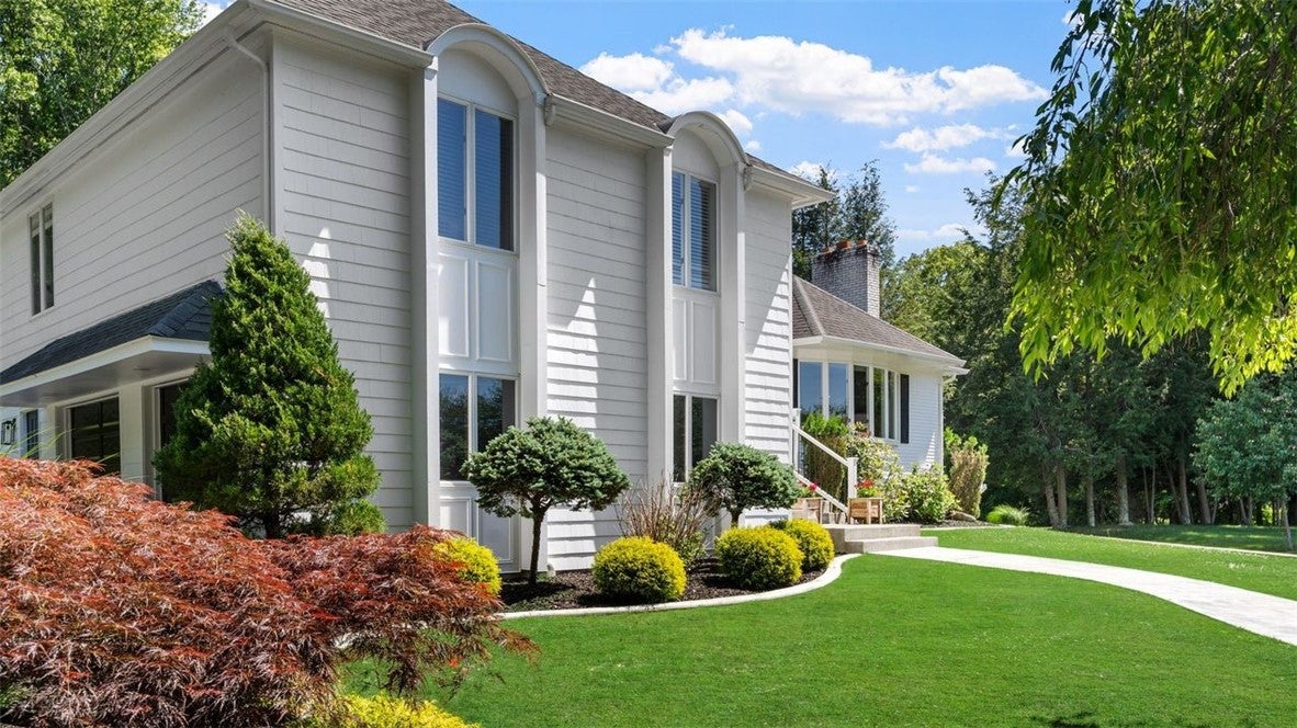 83 Nicole Drive