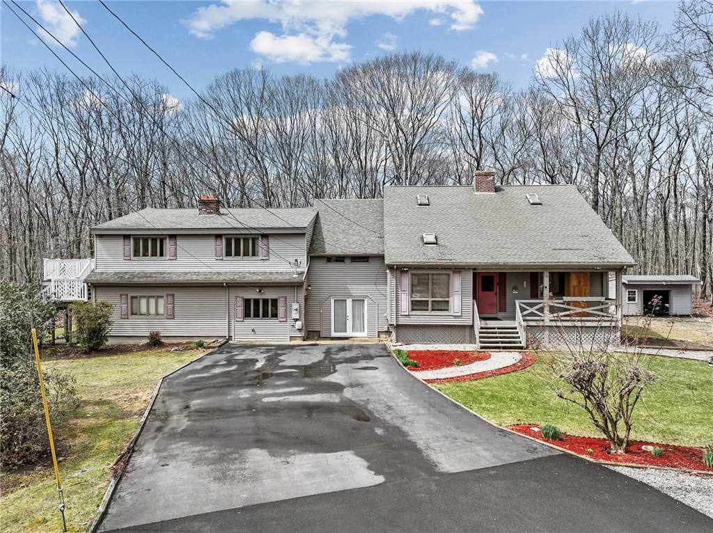 1055 Hartford Pike