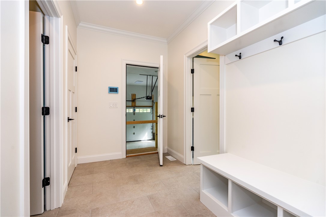 Warwick, Rhode Island 02818, United States, 4 Bedrooms Bedrooms, ,3 BathroomsBathrooms,Residential,Active,240396