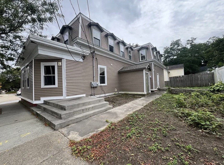 9 Turner Avenue 2