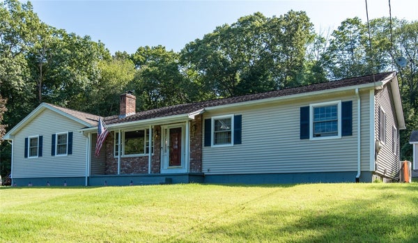 92 NEW RD, MOOSUP, CT 06354 - Image 8d0d8d394380d2cbd3b50ef3300b2a09/3984143640