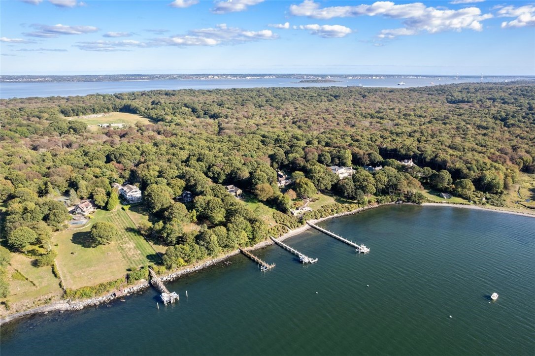 1191 NORTH MAIN Road