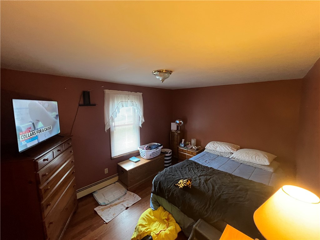 Coventry, Rhode Island 02816, United States, 4 Bedrooms Bedrooms, ,2 BathroomsBathrooms,Residential,Pending,115018