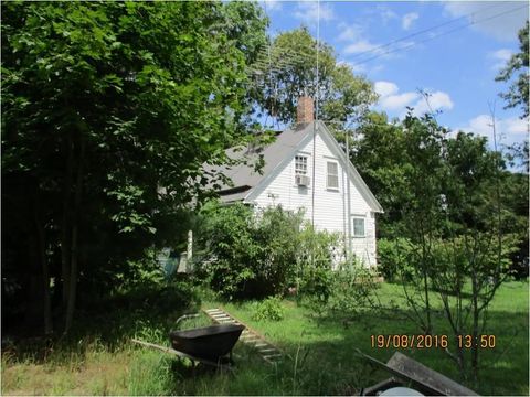 17 Jurczyk Court Coventry RI 02816