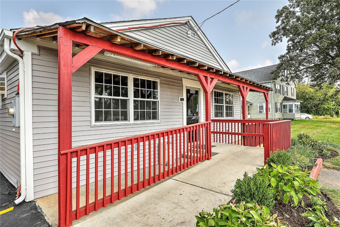 1635 Grand Army of the Republic Highway