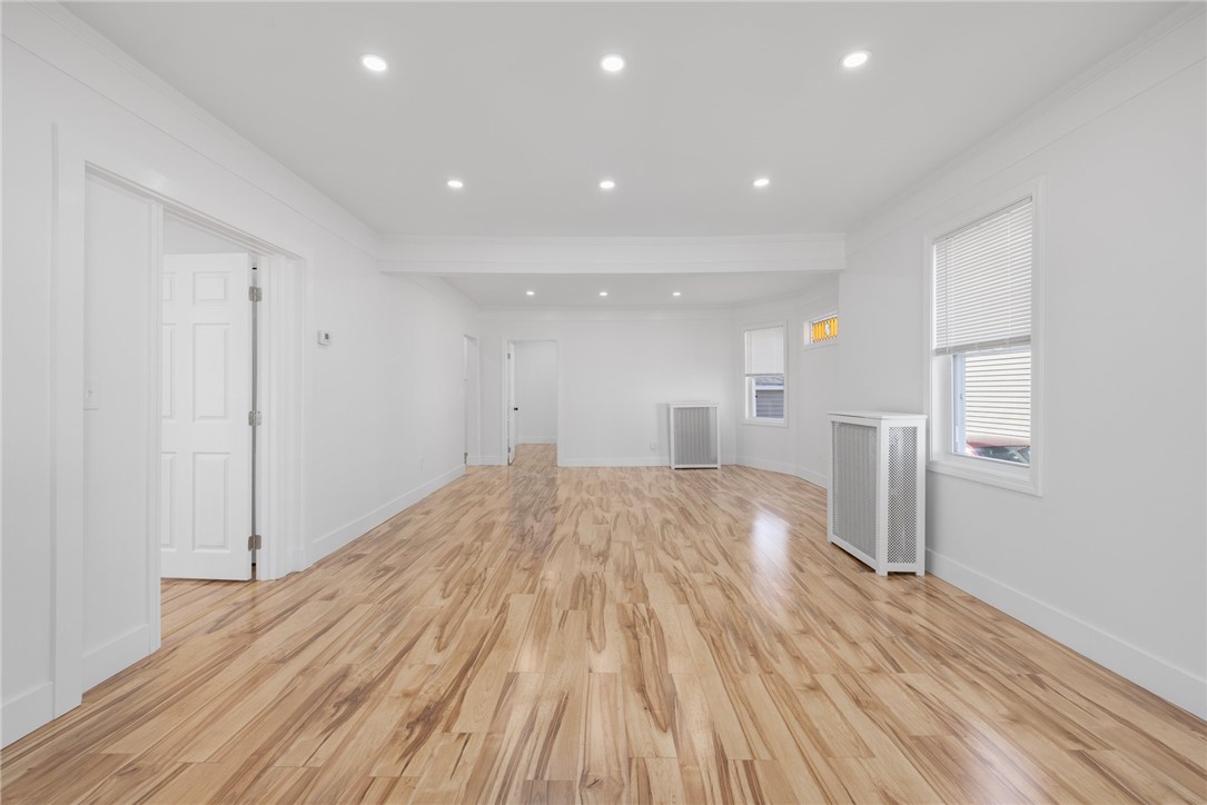 124 Vine Street