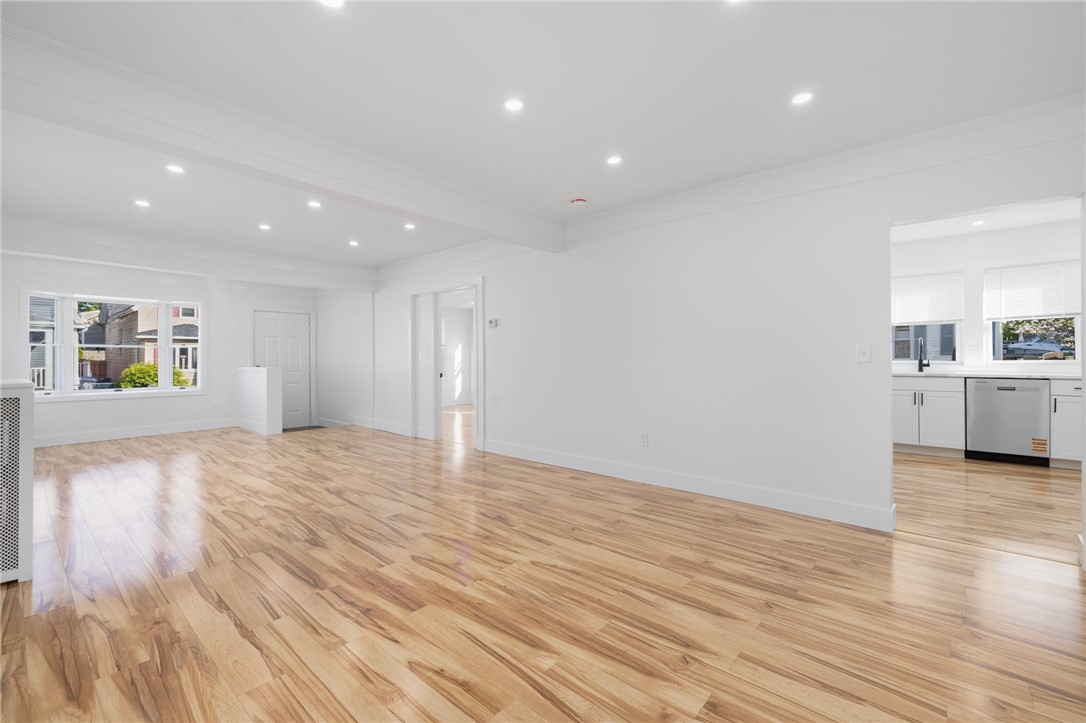 124 Vine Street