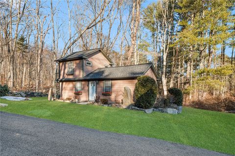 455 Brayman Hollow Road Pomfret CT 06259