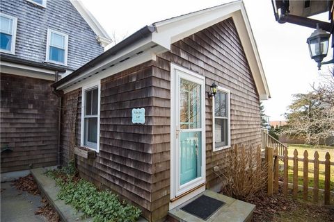 281 Wolcott Avenue Middletown RI 02842
