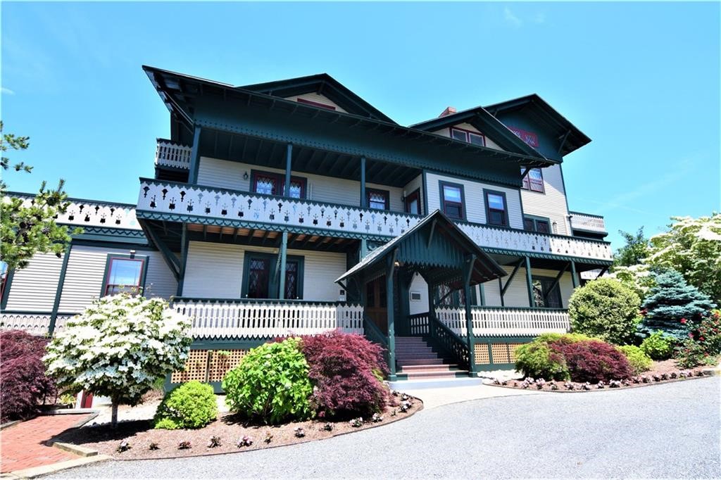 35 Chastellux Avenue I