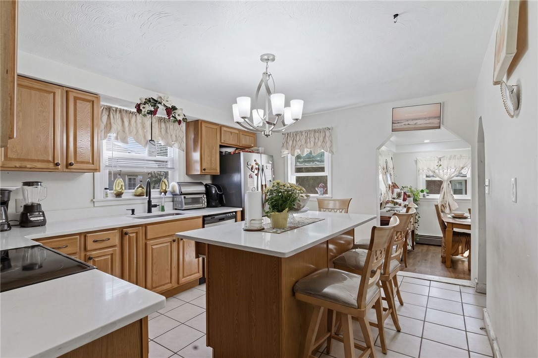 4 Rosemont Avenue