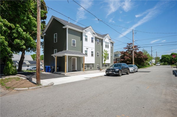 160 CUMBERLAND ST, PROVIDENCE, RI 02908 - Image 8e740fa9699af825cb54975ca7d35010/46332848