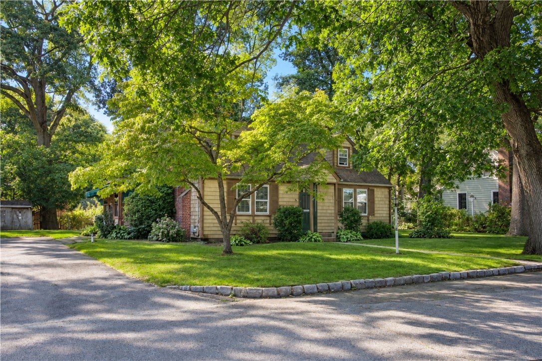 81 Park View Avenue