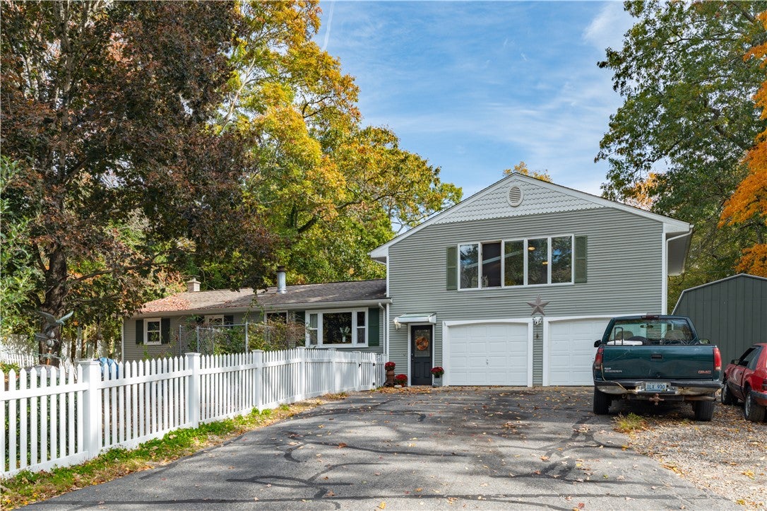 13 Cedar Knoll Drive