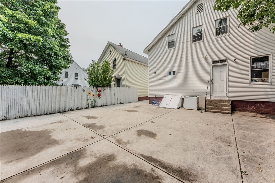 98 Stanwood Street