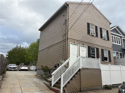 15 Alton Street Providence RI 02908