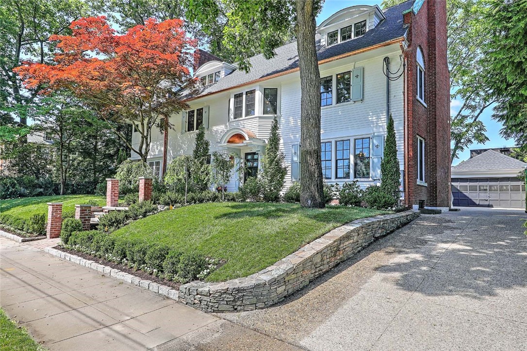 290 Blackstone Boulevard