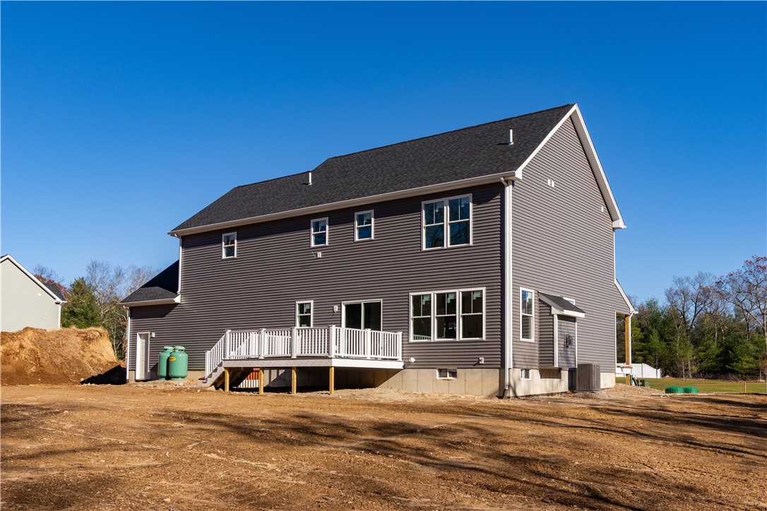 Coventry, Rhode Island 02816, United States, 4 Bedrooms Bedrooms, ,3 BathroomsBathrooms,Residential,Active,248004