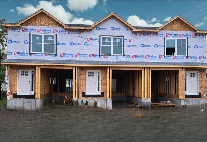 East Providence, Rhode Island 02914, United States, 2 Bedrooms Bedrooms, ,3 BathroomsBathrooms,Residential,Active,219367