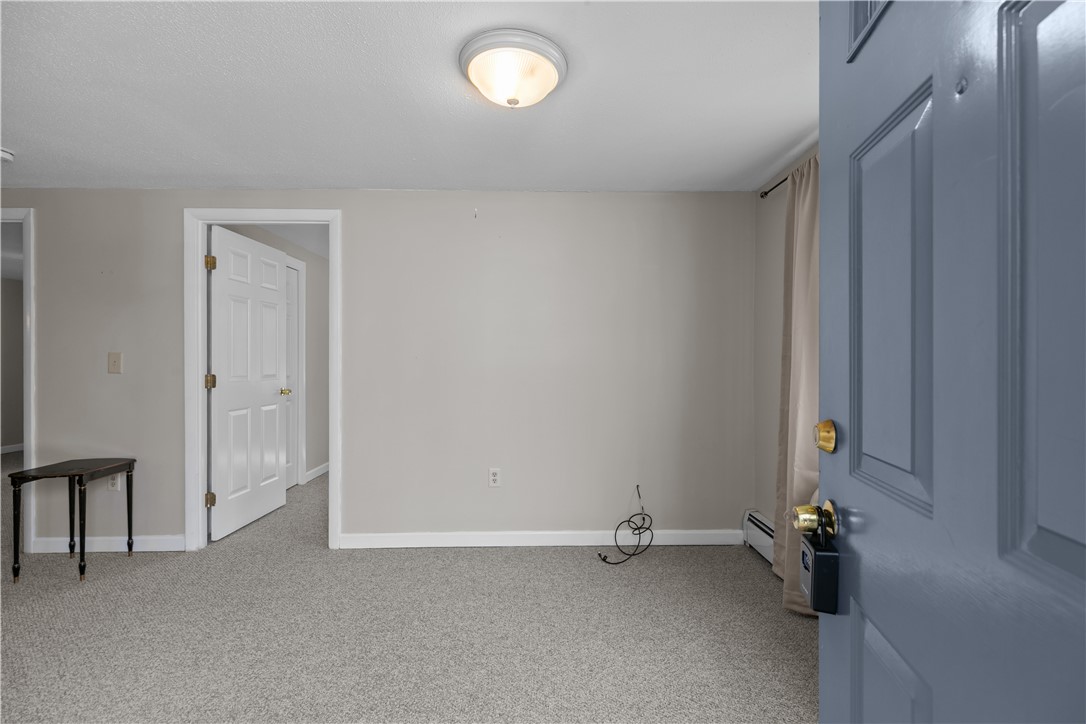 66 Girard Avenue 401