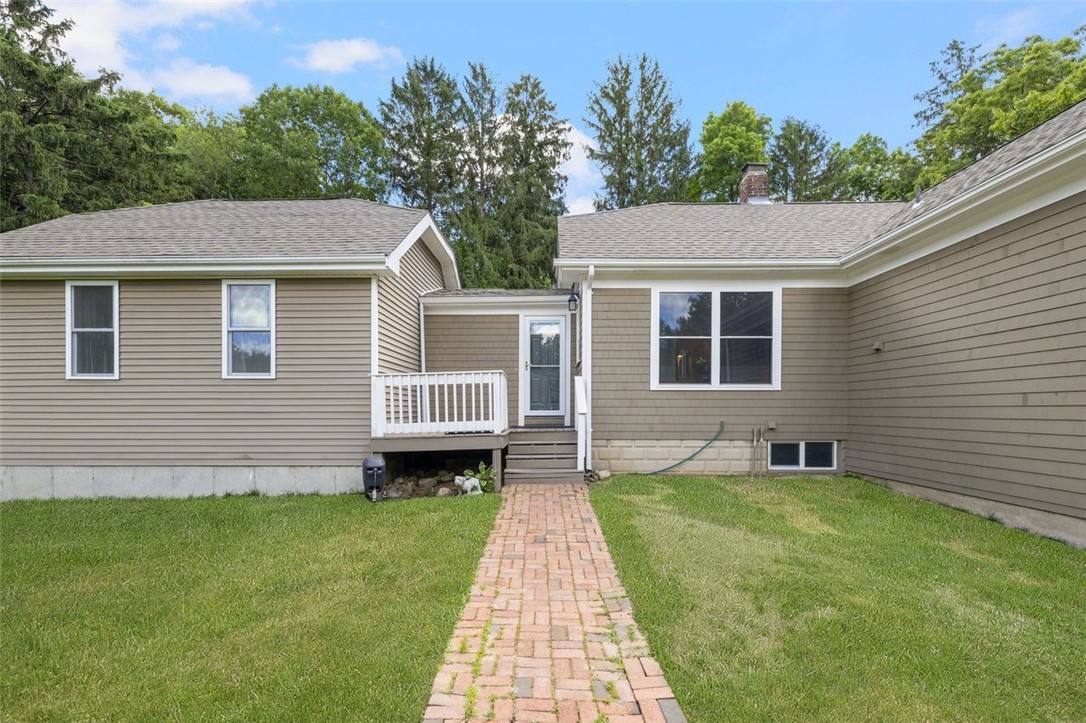 15 Little Pond County Road
