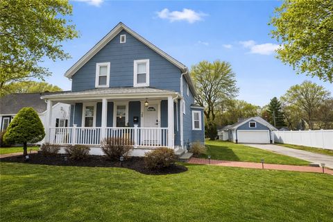 28 Myrtle Avenue Warwick RI 02886