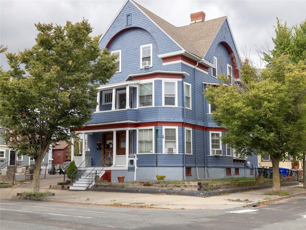 271 273 Broadway