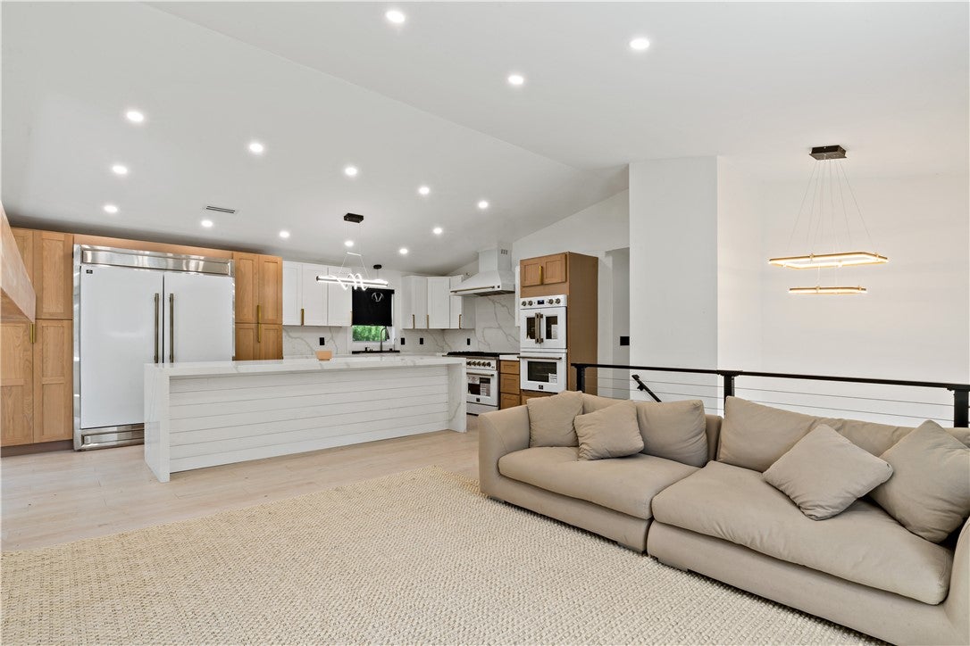 433 Gravelly Hill Road