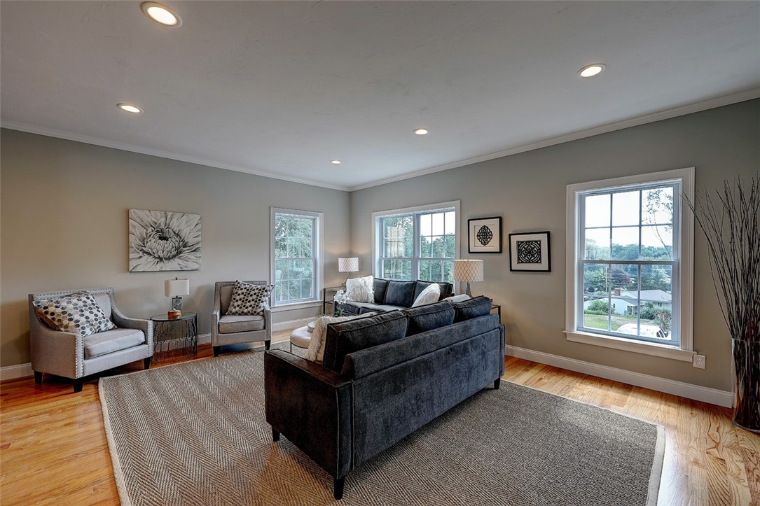 1302 Hunting Hill Drive