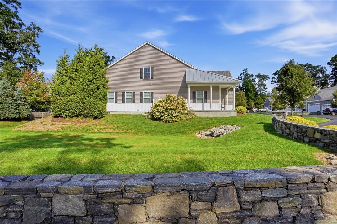 80 Bear Hill Road 101
